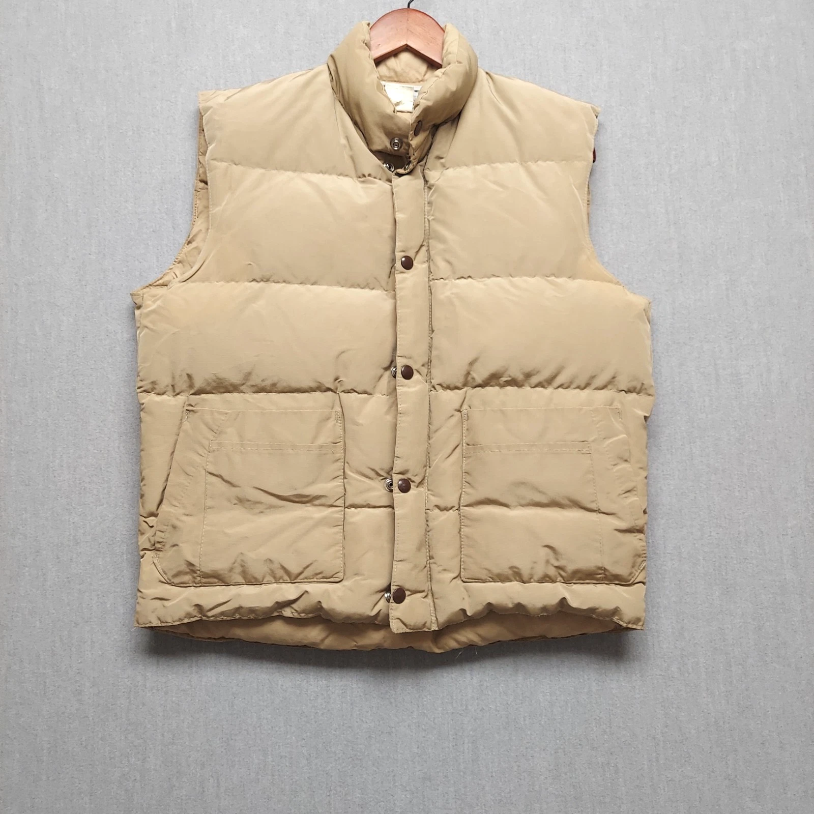 Vtg Orvis Goose Down Vest Mens M/L Tan Insulated Puffer Hunting Hiking Outdoor
Opens in a new window