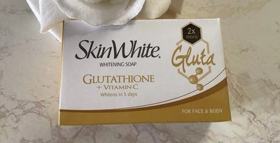 SkinWhite WHITENING Soap Glutathione + Vit C Whitens In 5 Days