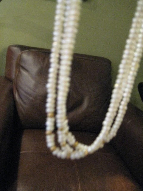 COLLAR VINTAGE DE PERLAS Y CUENTAS DE ORO AMARILLO MACIZO DE 14K DE 3 HEBRAS FIRMADO Foto 3 de 4