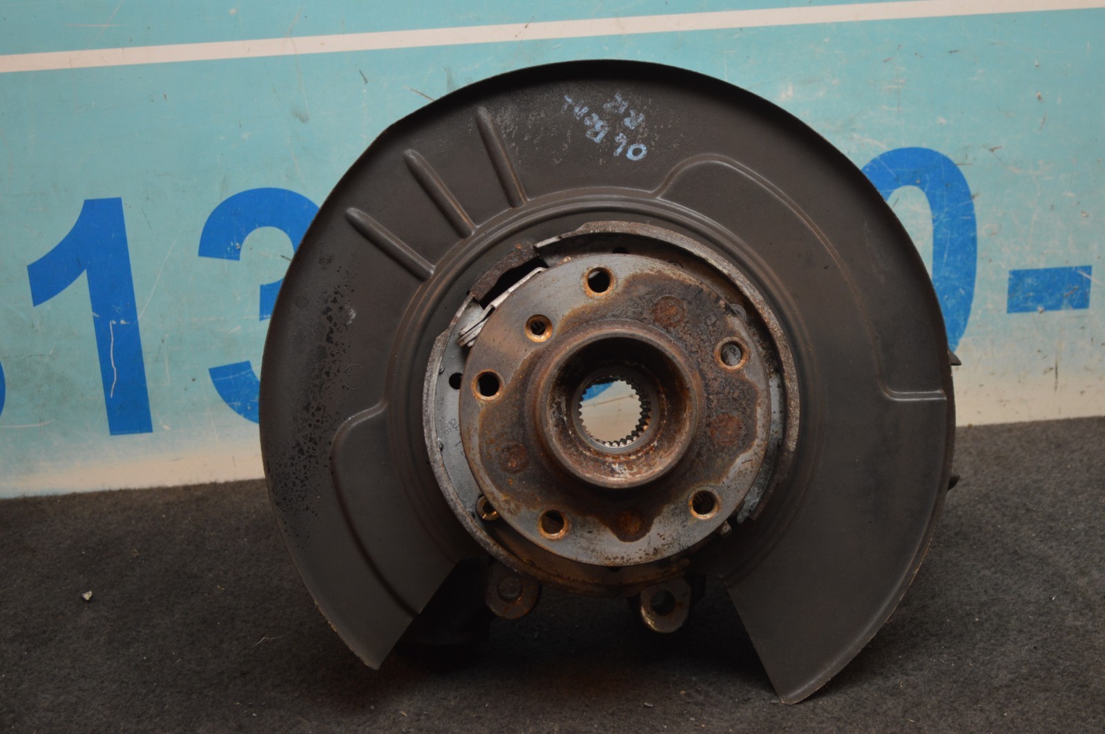 05-09 BENTLEY ARNAGE TURBO REAR RIGHT PASSENGER SPINDLE KNUCKLE HUB ASSEMBLY