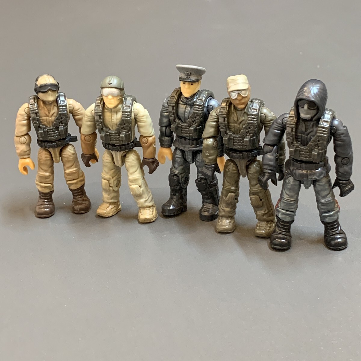 Mega Bloks Call of Duty Zombies Outbreak Set 06849