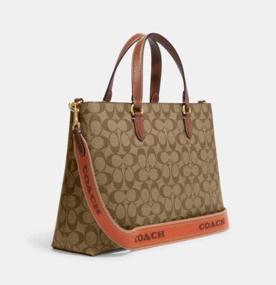COACH Logan Carryall in Signature Canvas - Khaki/Canyon Multi