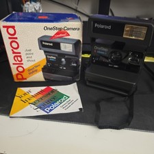 Polaroid One Step Close Up 600 Film Instant Camera w/Strap and Original Box