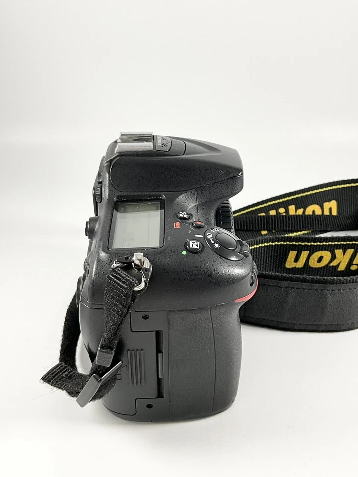 Nikon D7100, photo 3 of 5