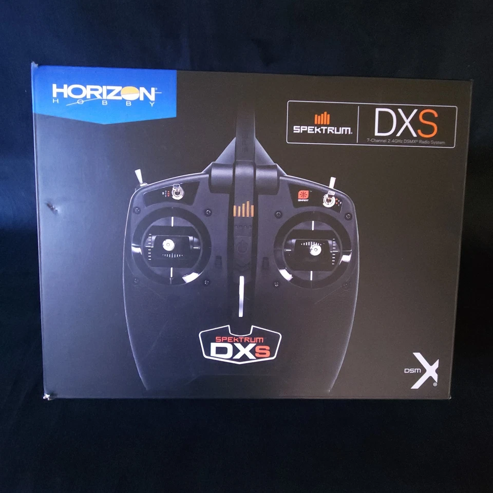 DXS Spektrum 7-Channel 2.4 GHz RC Aircraft Transmitter Radio SPM1010 w/ Receiver - Image 2 of 4