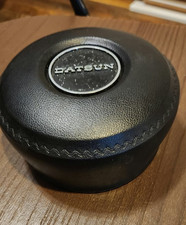 74-76 Datsun 260z 280z Steering Wheel Horn Button Pad Oem Used 74-76 Datsun 260z 280z Steering Wheel Horn Button Pad Oem Used