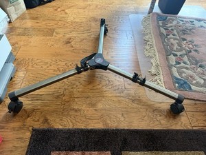 Vanguard VTD-2 Smooth Rolling Universal Video Tripod Dolly - Professional
