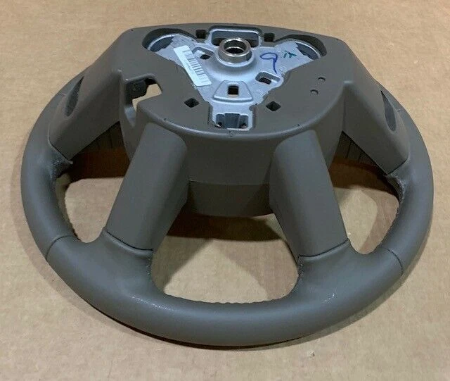 Volante Dodge Nitro y Jeep Liberty 2009-2010 OEM 1JA391K7AB OEM Foto 3 de 4