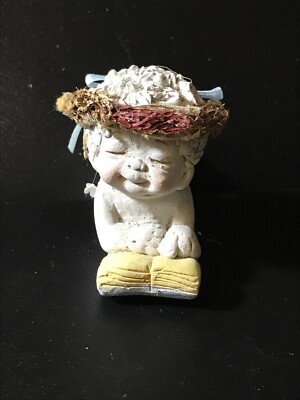 Dreamsicles DC087  My First Reader  Kristen  94 Hand Painted Plaster Figurine