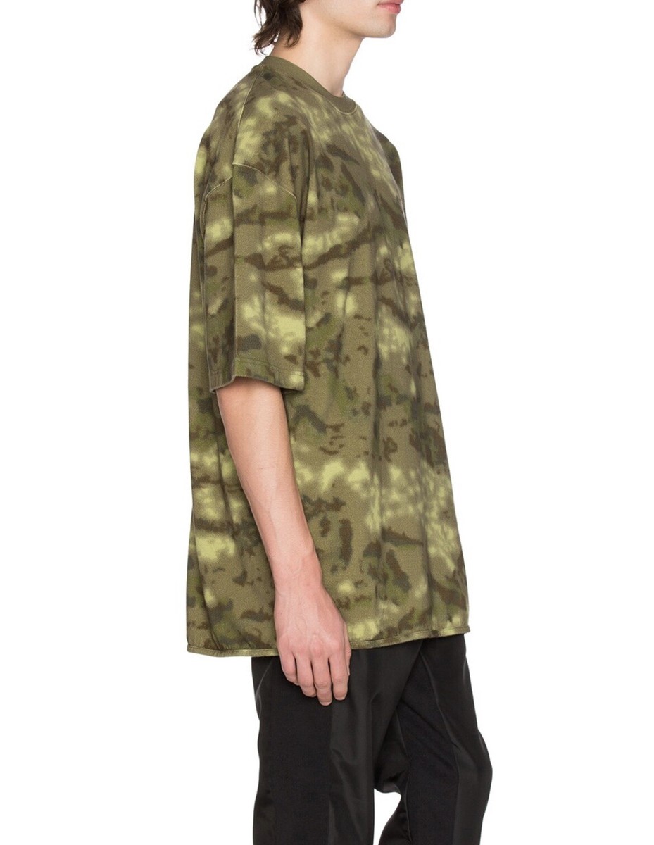 Yeezy Season 3 Heavy Knit Oversized Camo T-Shirt Tee Green Yeezy Season 3 Heavy Knit Oversized Camo T-Shirt Tee Green