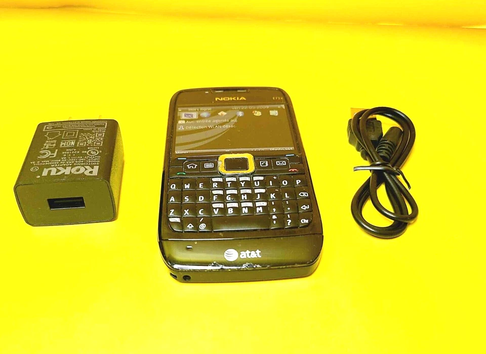 BLACK NOKIA E71X (RM-462) AT&T QWERTY CELL PHONE 2.36" 2G 3G 3.15 MP 110 MB WIFI - Image 2 of 4