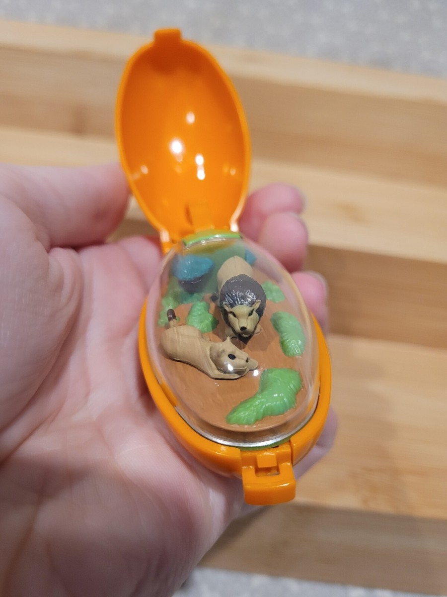 vintageキーホルダー　PAT.NOV.11.1879 1993 Vintage Takara Pocket Critter Keychain Lion Lioness Orange