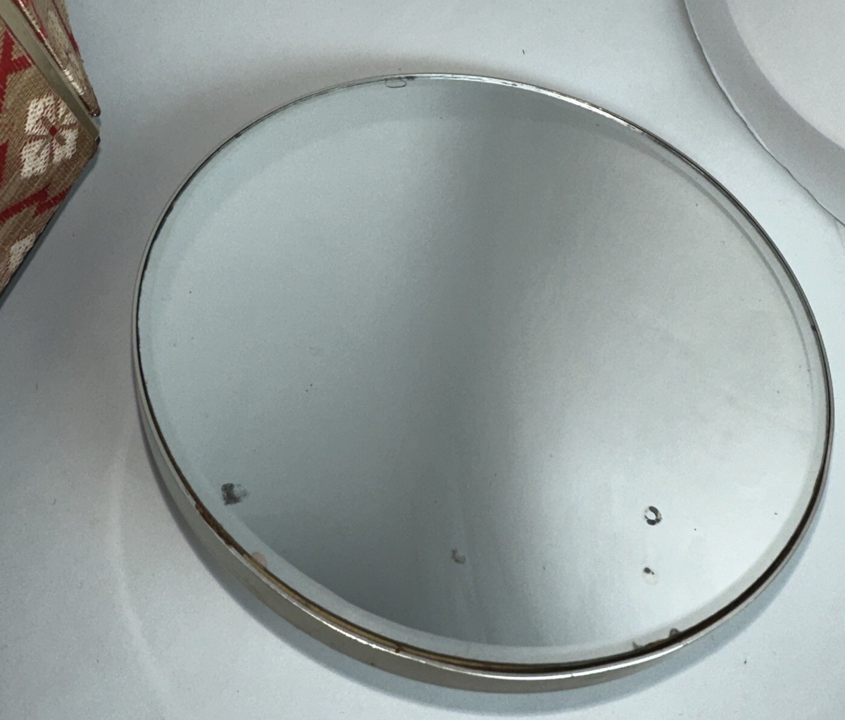 Vintage Music/Jewelry Box Lid Has 5” Mirror Sonsco Japan