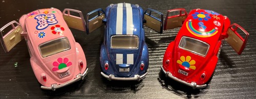 Lot Of 3 Kinsmart 5" 1967 VW Classic Beetle Diecast 1:32 Pink, Red, Blue - Picture 6 of 6
