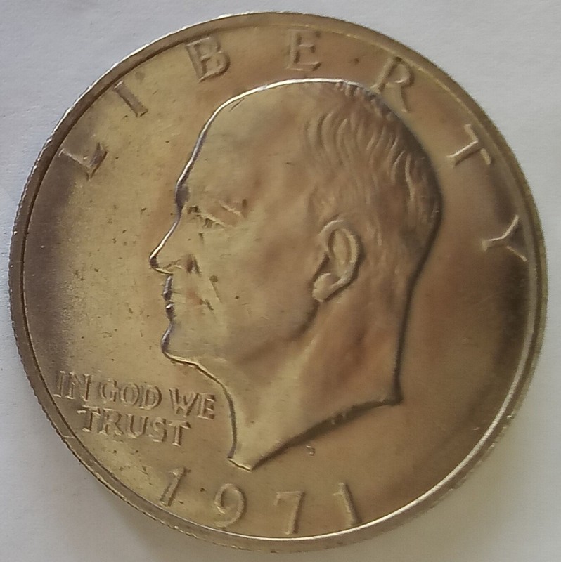 1971-D EISENHOWER  DOLLAR COIN ... "Slighty Circulated" 