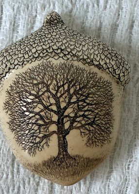 Vintage 1996 R.H Badeau Signed Resin Scrimshaw Tree of Life Acorn Brooch Pin
