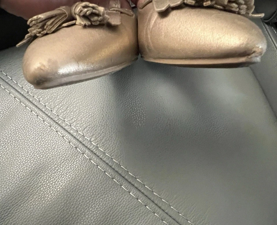 Christian Siriano For Payless. Adorable Slip In Gold Flats. Tasseled/Pointed Toe - Image 3 of 4