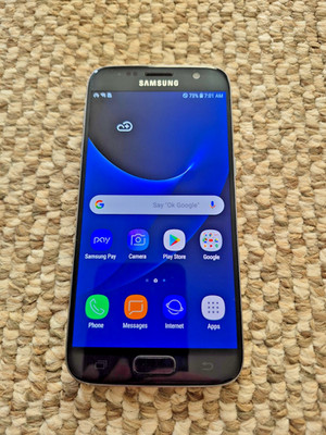 Samsung Galaxy S7 - 32 GB - Black Onyx (Unlocked)