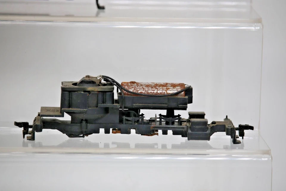 HO Scale AT&SF 0-6-0 Steam Locomotives Parts or Repair Lot 1:87 Gauge Tender AHM - Image 4 of 4