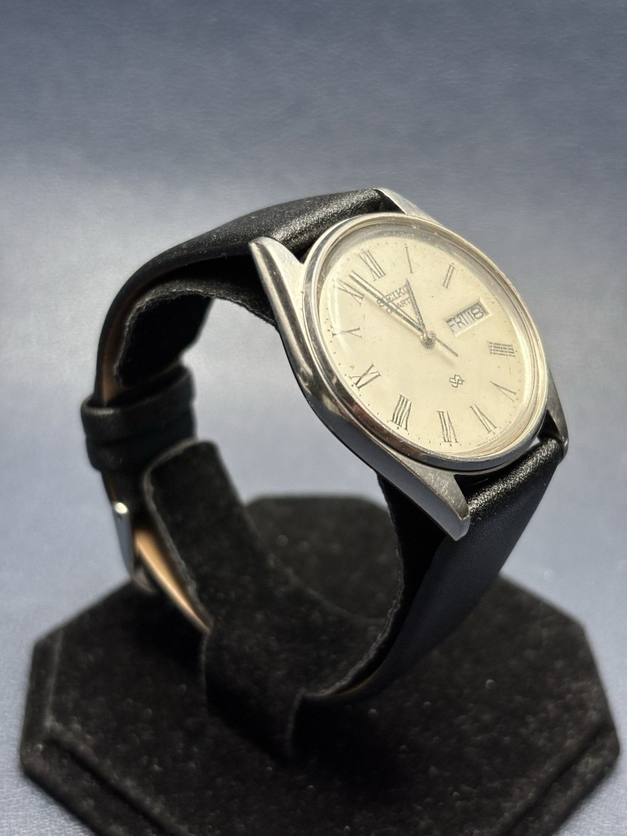 Vintage Seiko SQ 8223-8019 Stainless Stee Date/Day Quartz Watch