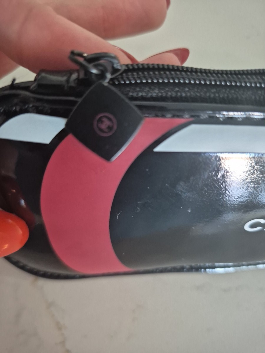 Chanel Eyeliner Case View 3