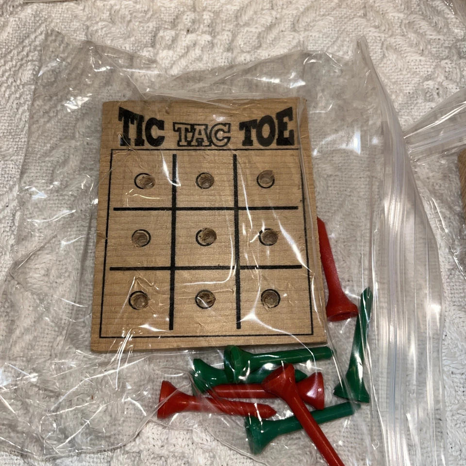 Vintage Lot of 6 Wooden Peg Games. Jump Pegs Drag Race Tic Tac Toe and 3 others. - Image 3 of 4