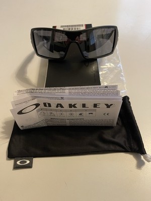 OAKLEY OIL RIG MATTE BLACK W/BLACK IRIDIUM LENS 03-464 AUTHENTIC RARE NEW