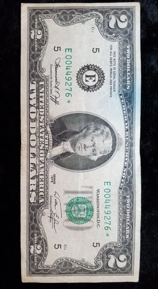 1976 $2 Dollar Bill Rare Star Note Low Serial Number E00449276* Misalignment - Image 3 of 4