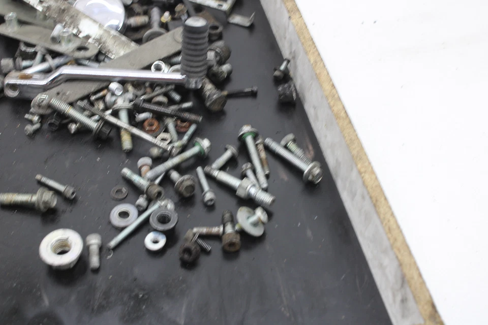 07-11 Harley Davidson Heritage Softail Misceláneos Tornillos Soportes Foto 4 de 4