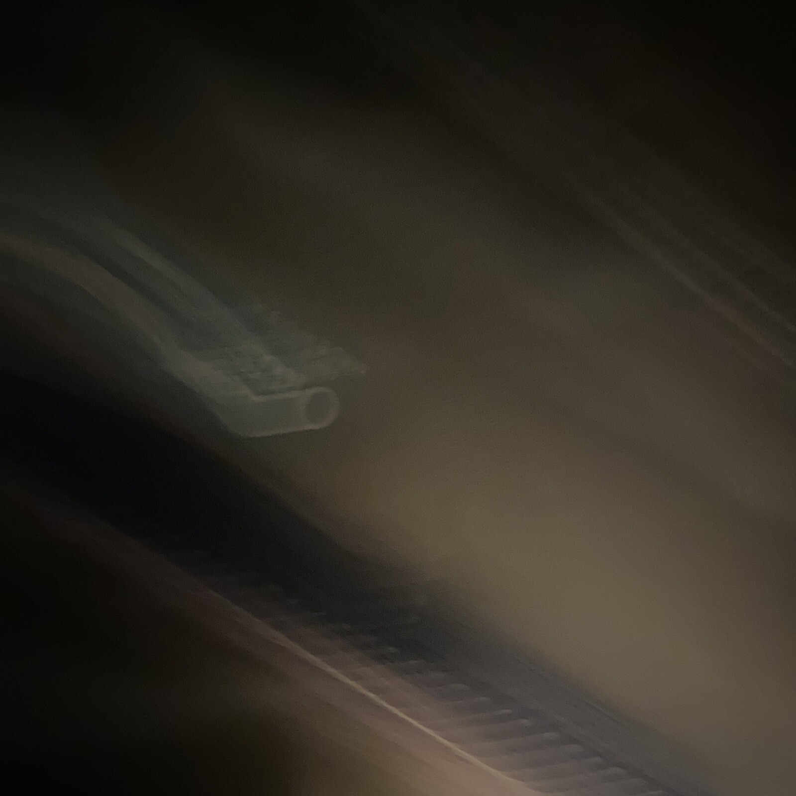 Orvis EUC Bull Hide Leather Luggage Bag Duffle Carry On Tobacco brown