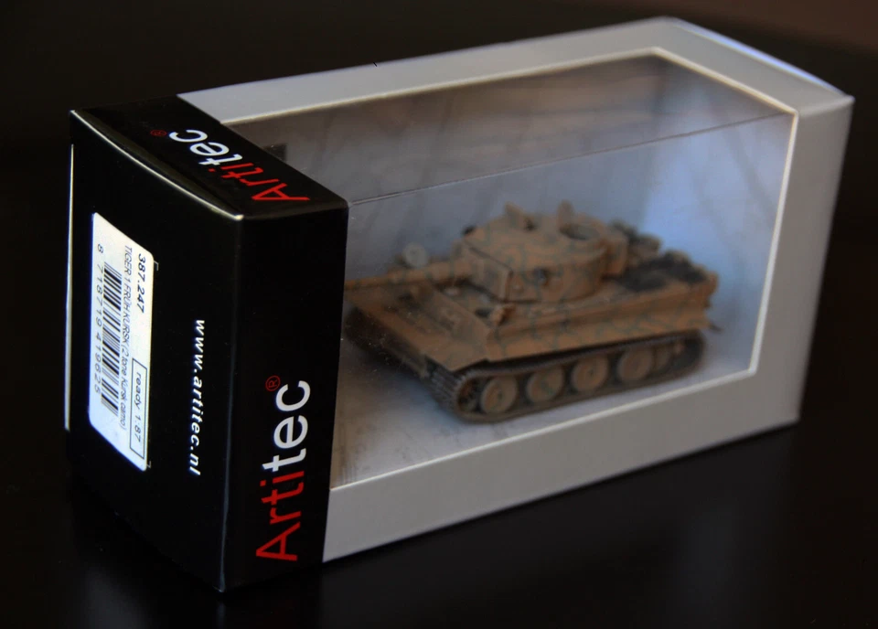 ARTITEC 1:87 · GERMAN TIGER I TANK  "KURSK CAMO" 1:87 - Image 3 of 3