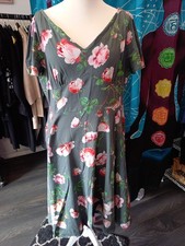 Hearts & Roses Women's Floral Swing Party Dress Size 24