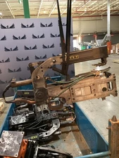 MILCO 665-12003-201 Pinch-Type Weld Gun USED
