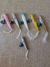 ⚠️ Can sell for 3000 . Feathered lure set of 6, bulk sale.
