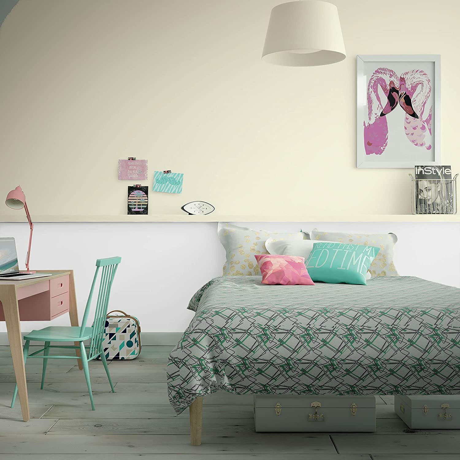 Johnstones White Whisper Matt Emulsion Paint For Walls & Ceilings 2.5L