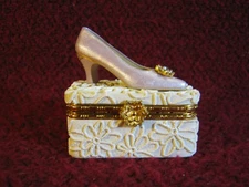 The Leonardo Collection Trinket Box with Jeweled Slipper / Pump