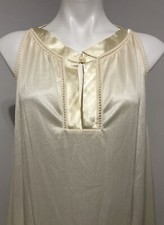 Gossard Artemis Women  s Ivory Satin Trim Nightgown Lingerie Size S Vintage