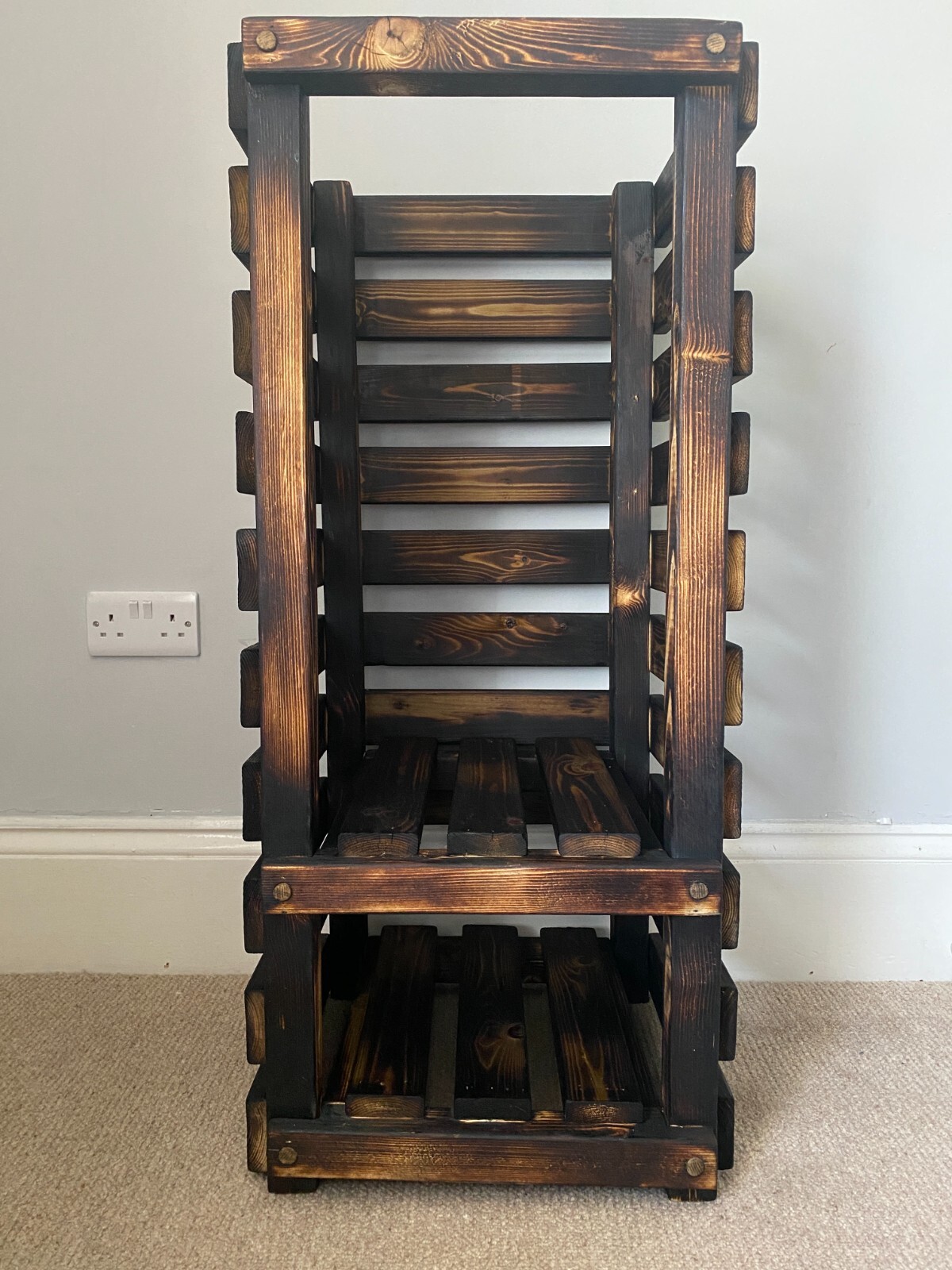 Rustic log store (indoor)