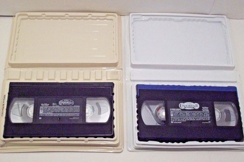 2 Walt Disney VHS Video Tapes Cinderella & Cinderella II Dreams Come True - Picture 7 of 7