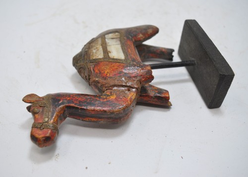 Vintage Wooden Camel Figurine Original Old Hand Carved Metal Fitted - Picture 9 of 9