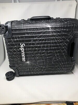 supreme luggage black