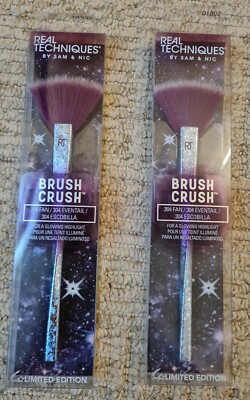 Brandneu in OVP 2 x Real Techniques Brush Crush 304 Fächerbürste 01802 Limited Edition 