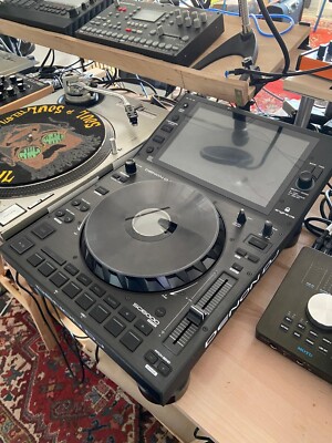 Denon SC6000 Media Player - Barely Used, Excellent Condition ( 1300)
