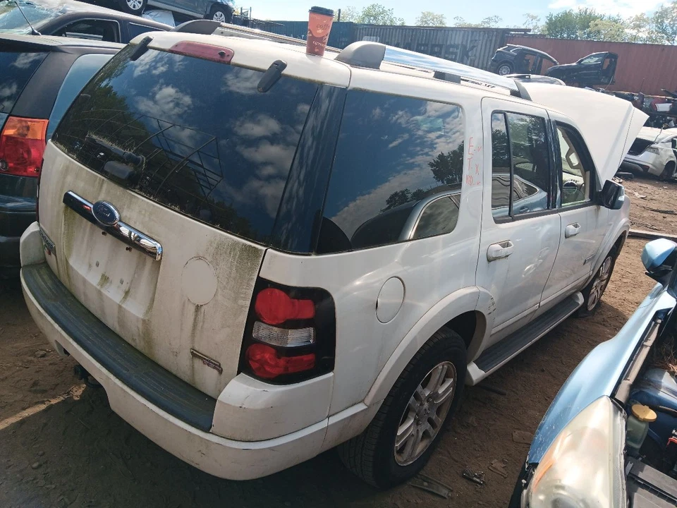 Used Engine Complete Assembly fits: 2007 Ford Explorer 4.0L VIN E 8th digit SOHC - Image 3 of 4