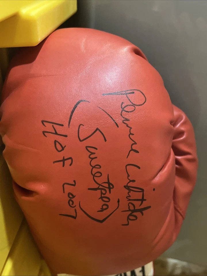 Pernell Whitaker Sweetpea Signed Autographed Boxing Glove JSA COA HOF CHAMP - Image 2 of 4