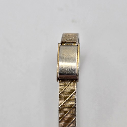 Peugeot Gold Tone Ladies Danity Quartz Watch 16mm Oval Metal Band New Battery - Picture 5 of 7