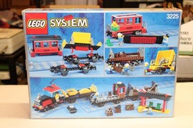 1998 LEGO System 3225 Classic Train Building Set 280 Pieces