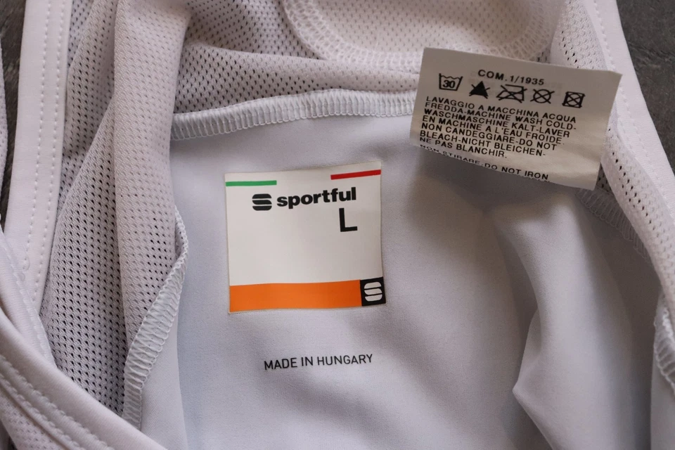 SAXO BANK SPORTFUL MENS BIKE CYCLING BIB SHORTS SIZE MENS LARGE SAXOBANK TEAM - Image 4 of 4