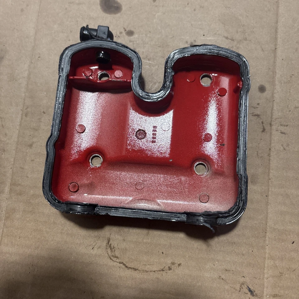 Tapa válvula culata Husqvarna TE 630 SM 10-11 TE 250 450 510 310 08-10... Foto 3 de 3