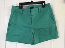 Ann Taylor Factory Signature Women s Shorts Size 2 Green. New With Tags.